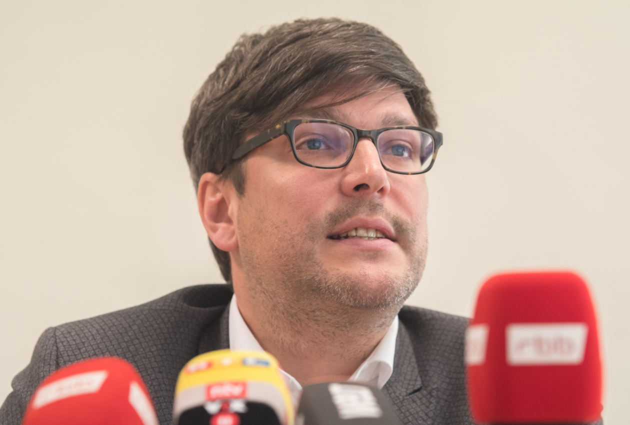 Dirk Behrendt