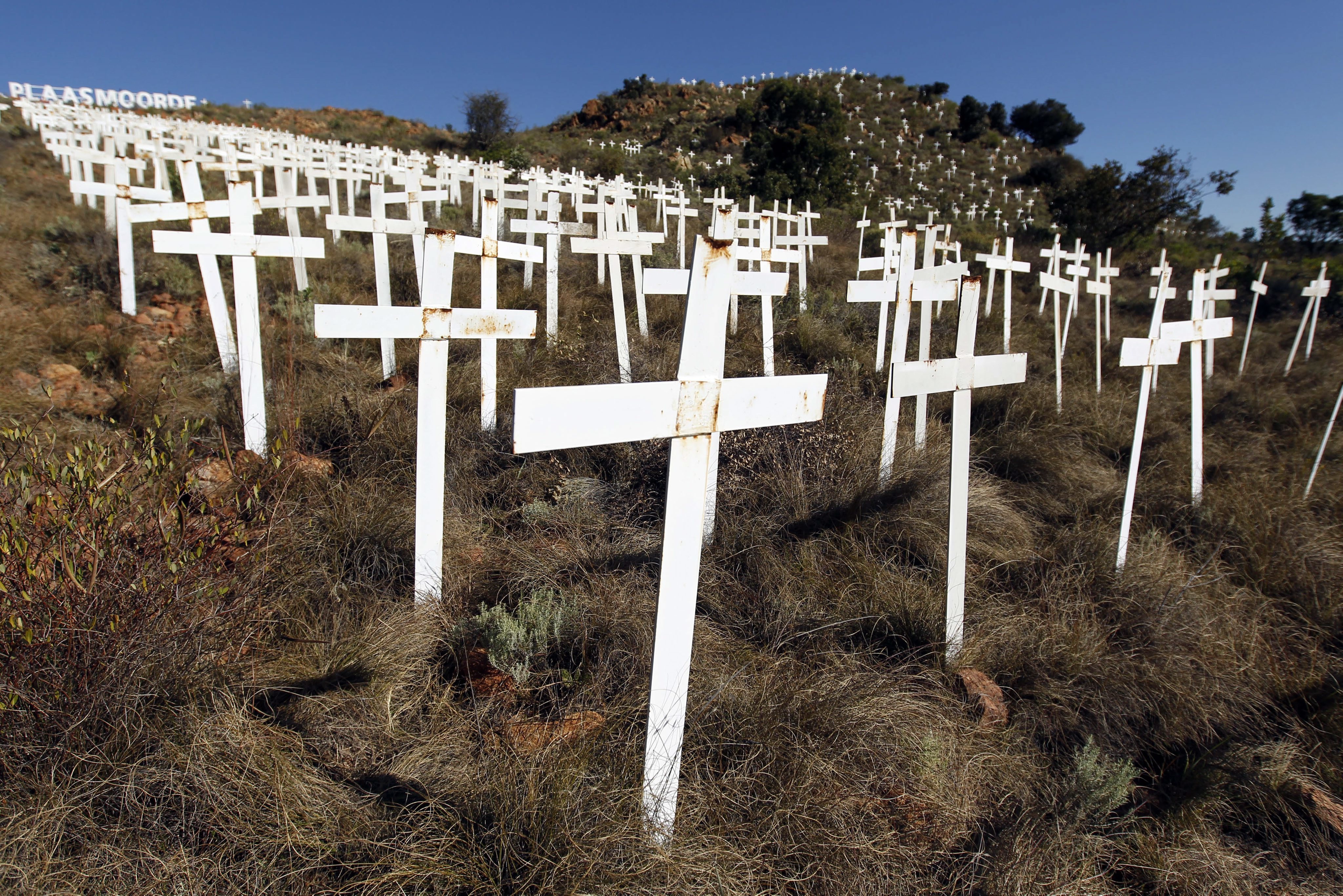 Plaasmoorde Monument in Mokopane, Limpopo, Südafrika. Plaasmoorde bedeutet „ermordete Farmer“