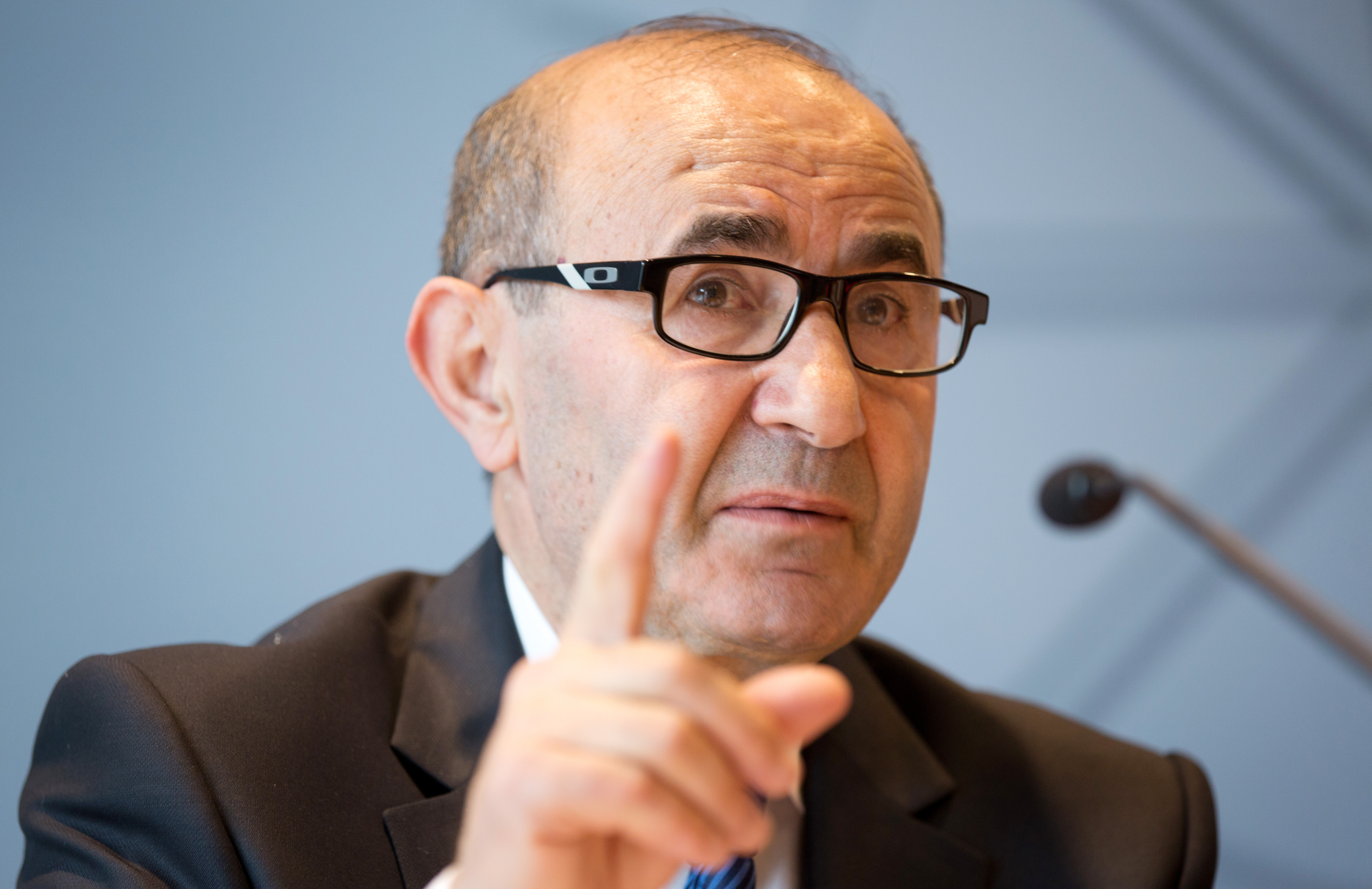 Der Vorsitzende des Landesintegrationsrates NRW, Tayfun Keltek